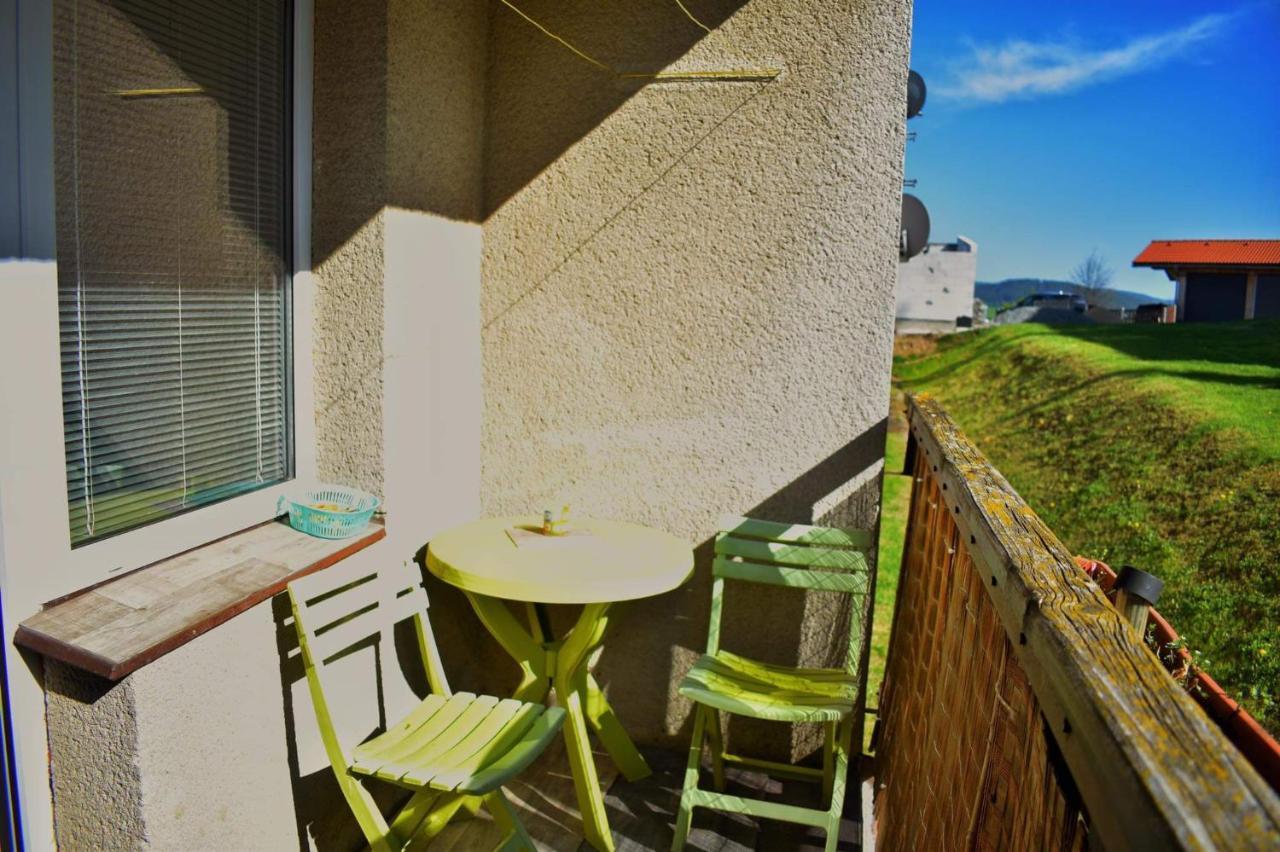 Ubytovani V Sumavskem Podhuri Apartment Vlachovo Brezi Ngoại thất bức ảnh